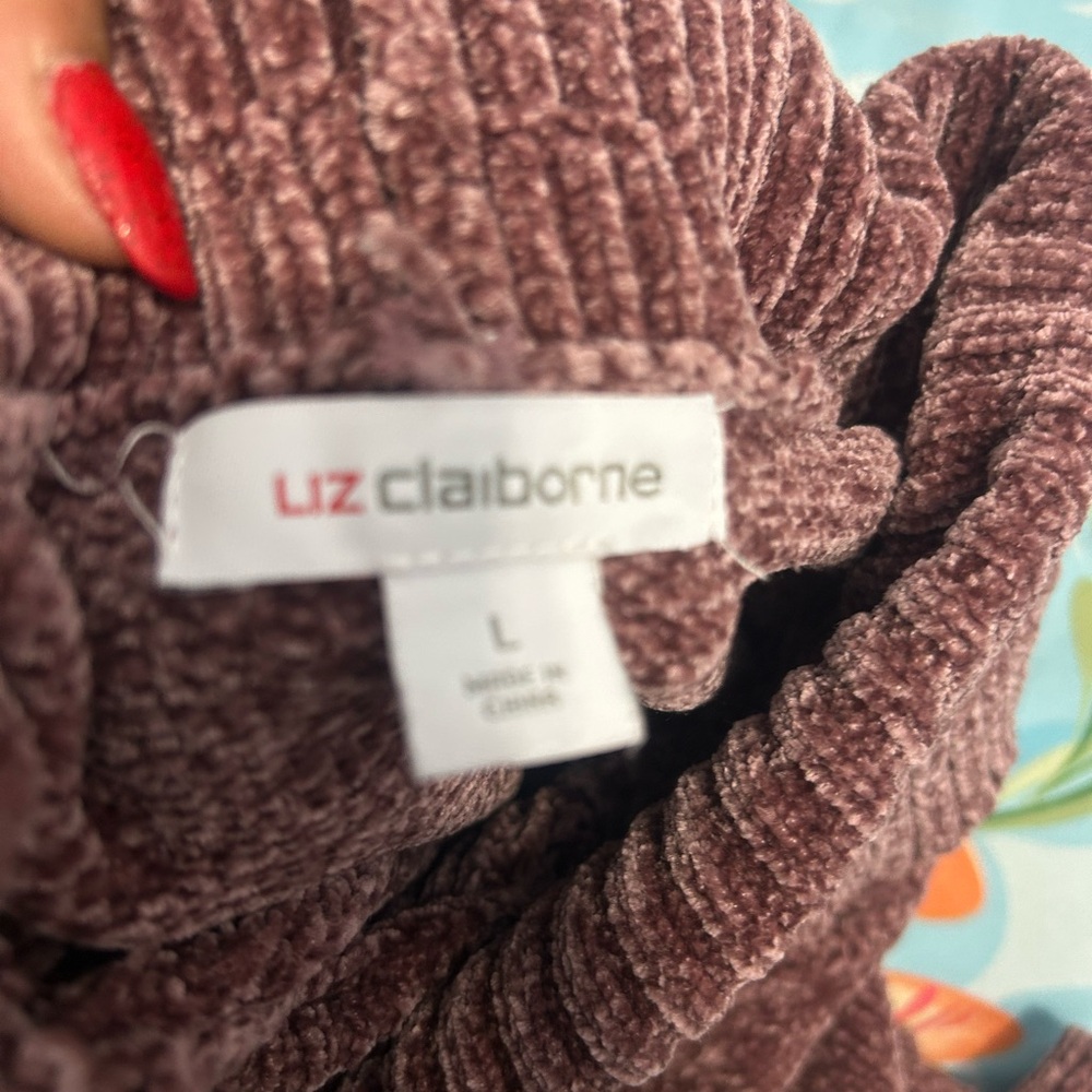Liz Claiborne Ribbed Plush Top in Mauve